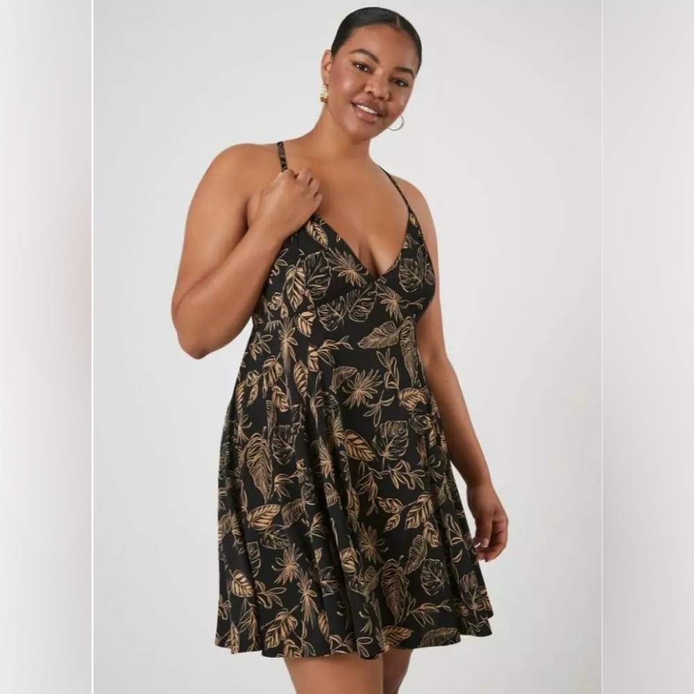 Forever 21 Plus Size Leaf Print Mini Dress Size 0X